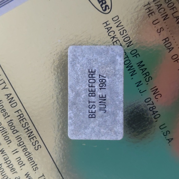 Vintage Tin, 80s Milky Way Tin with Lid - Picture 6 of 9